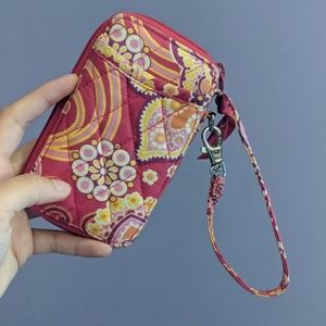 Raspberry Fizz All in One Wristlet*